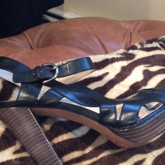 Coach 5 inch peep toe platforms - Picture 7 of 7